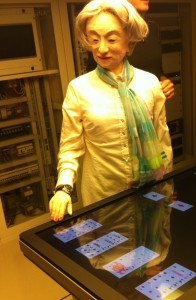 Anna liebt es, Patiencen zu legen – elektronische.